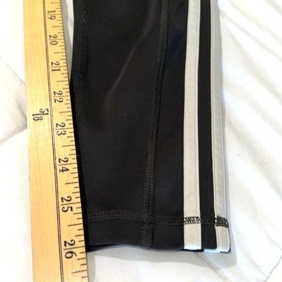 Adidas Black AEROREADY High-Waist Leggings With White Stripes Womens Size S - Picture 10 of 10